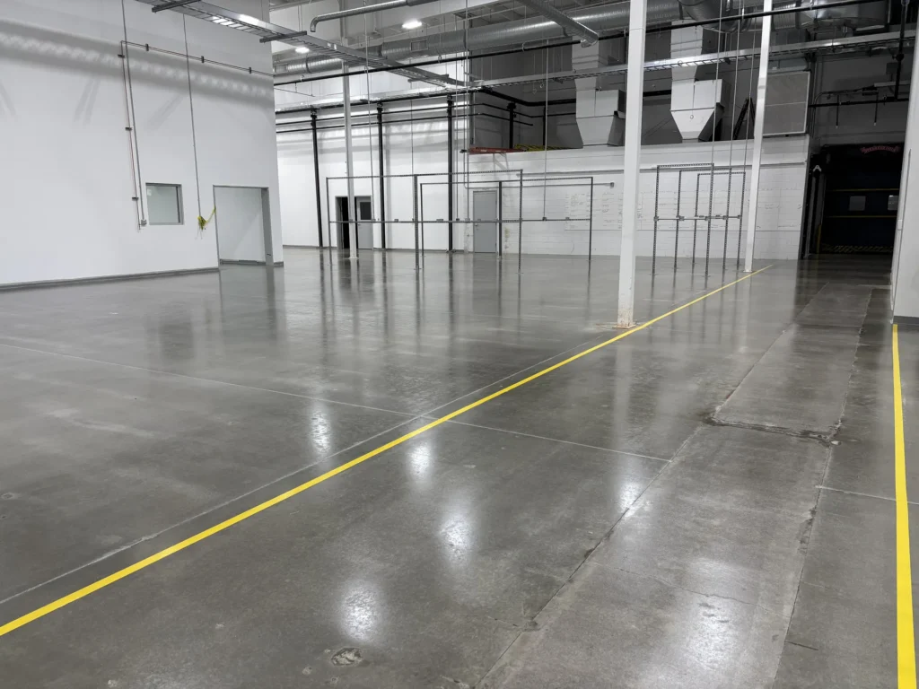 epoxy-warehouse-floor-safety-striping